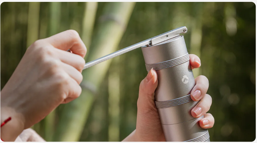 [Coffee Tools] Campingmoon CC-152; Outdoor Camping Hand Coffee Grinder Stainless Steel Grinding Core Folding Hand Coffee Grinder